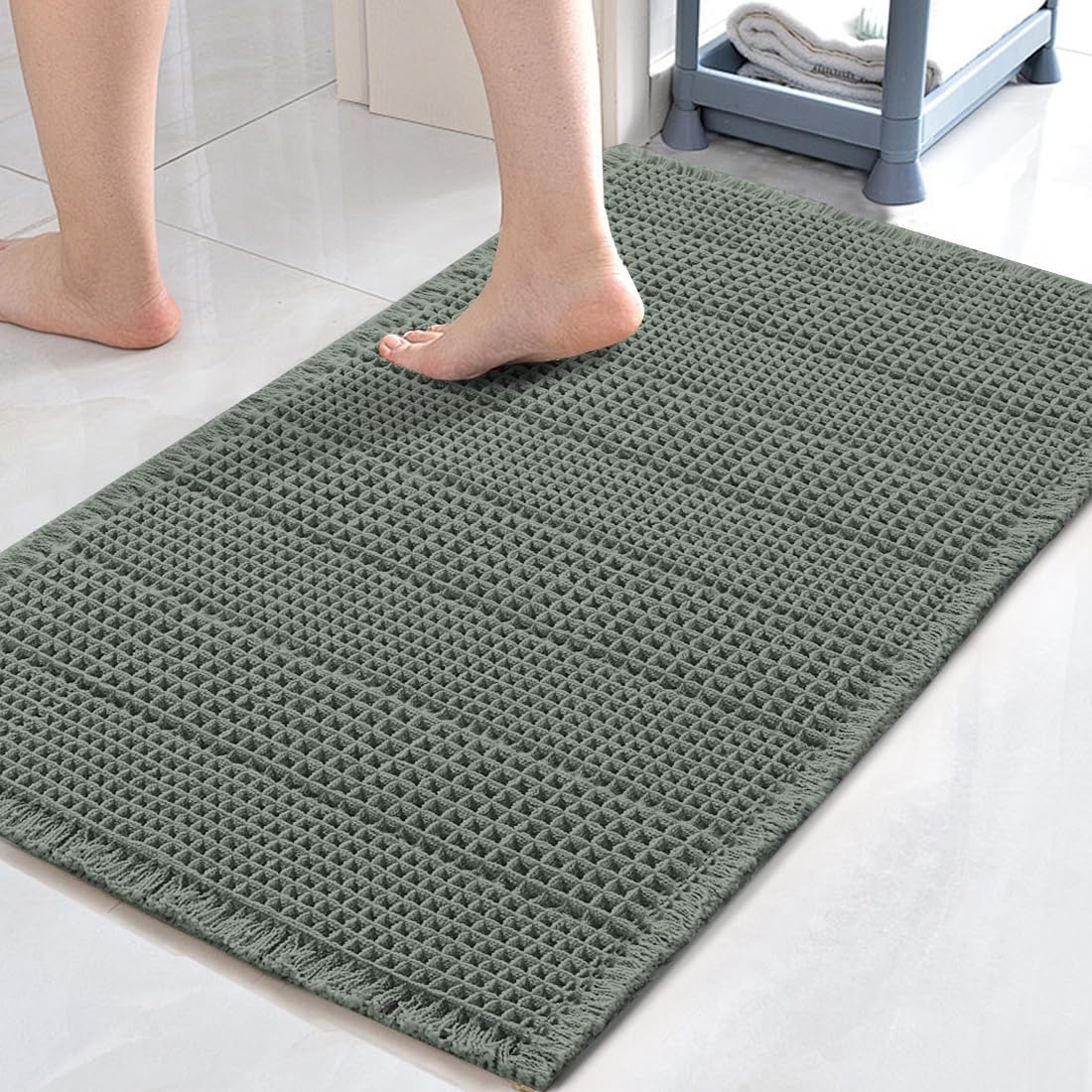 H.VERSAILTEX Absorbent Non-Slip Waffle Bath Mat – Quick Dry & Machine Washable